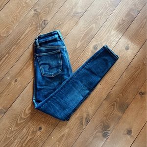 American Eagle High Rise jeans